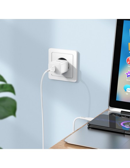 Įkroviklis buitinis Hoco N26 USB-A Quick Charge 3.0 18W baltas