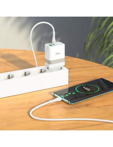 Įkroviklis buitinis Hoco N21 USB-A/Type-C PD30W+QC3.0 + Type-C baltas