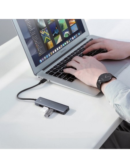 USB šakotuvas Ugreen CM219 USB-A to 4xUSB-A (MicroUSB Power Supply) pilkas