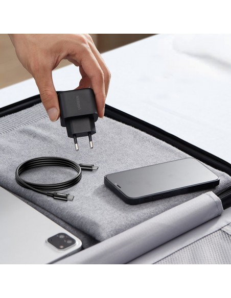 Įkroviklis buitinis Ugreen CD250 USB-C 25W + USB-C cable 2.0m juodas